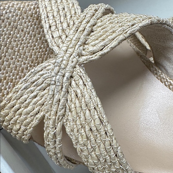 New -Anne Klein Women's Cream Espadrille Sandals - Picture 6 of 8